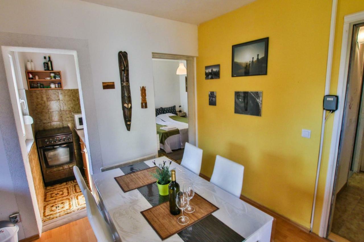 Apartment Nina - Two Bedroom With Two Balcony Near The